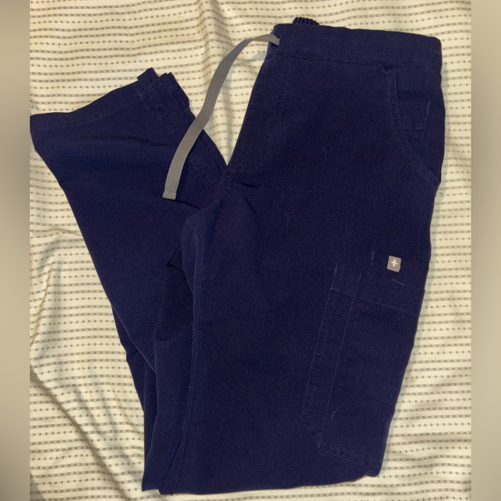 FIGS scrub pants